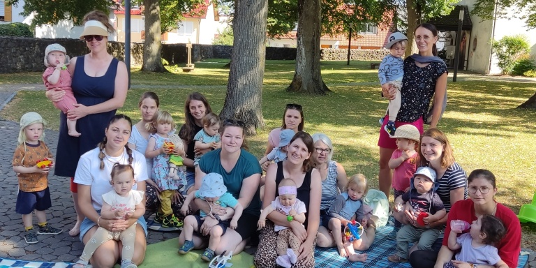 Gruppenbild_Kleine-Leute-Plus